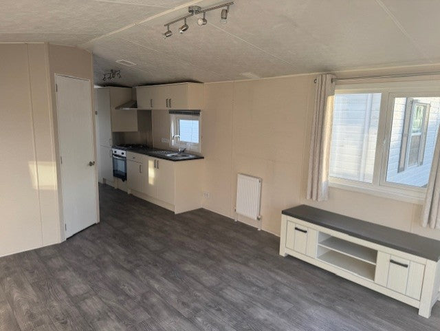 Kunststof stacaravan winterhard cv 2 slaapkamers 11.20 x 3.85 25.950,-