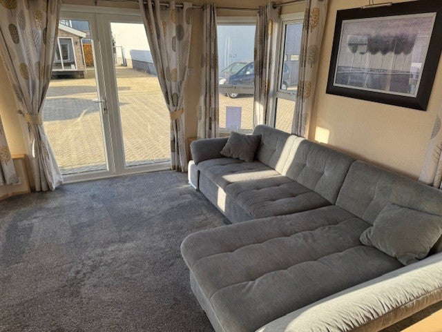 Kunststof Abi Ashcroft 11.80 x 3.80 3 slaapkamers Verkocht!!