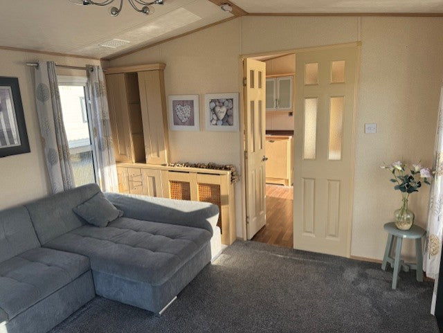 Kunststof Abi Ashcroft 11.80 x 3.80 3 slaapkamers Verkocht!!