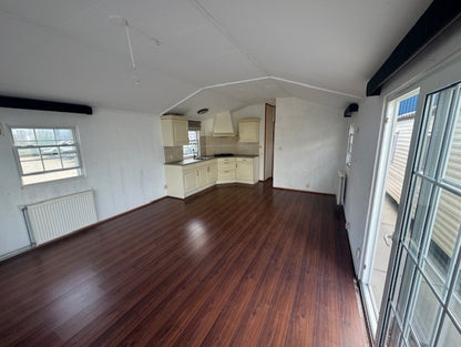 ** Arcabo chalet 10 x 430 1 slaapkamer voor de klusser: 18.450,-**