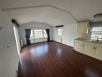 ** Arcabo chalet 10 x 430 1 slaapkamer voor de klusser: 18.450,-**