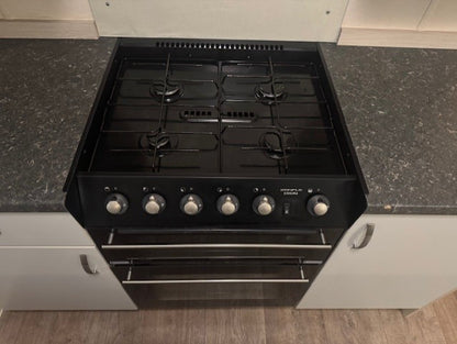 Atlas everglade 11 x 370 3 slaapkamers douche/2x toilet 25.950,- Als nieuw!!