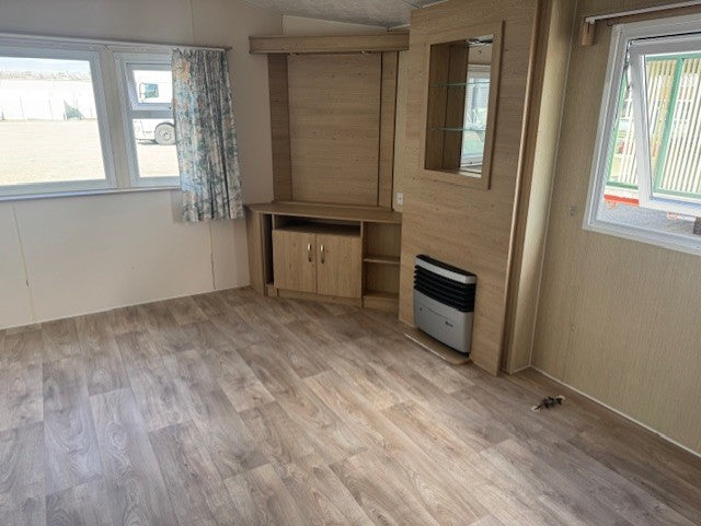 ** Kunststof stacaravan 9.00 x 3.70 2 slaapkamers 22.950,-**