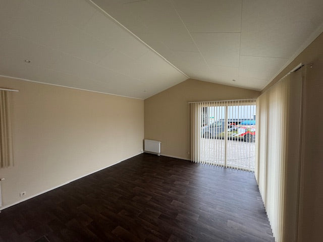 **TOP chalet 12.00 x 4.60 2 slaapkamers spiegelbeeld 59.950,-**